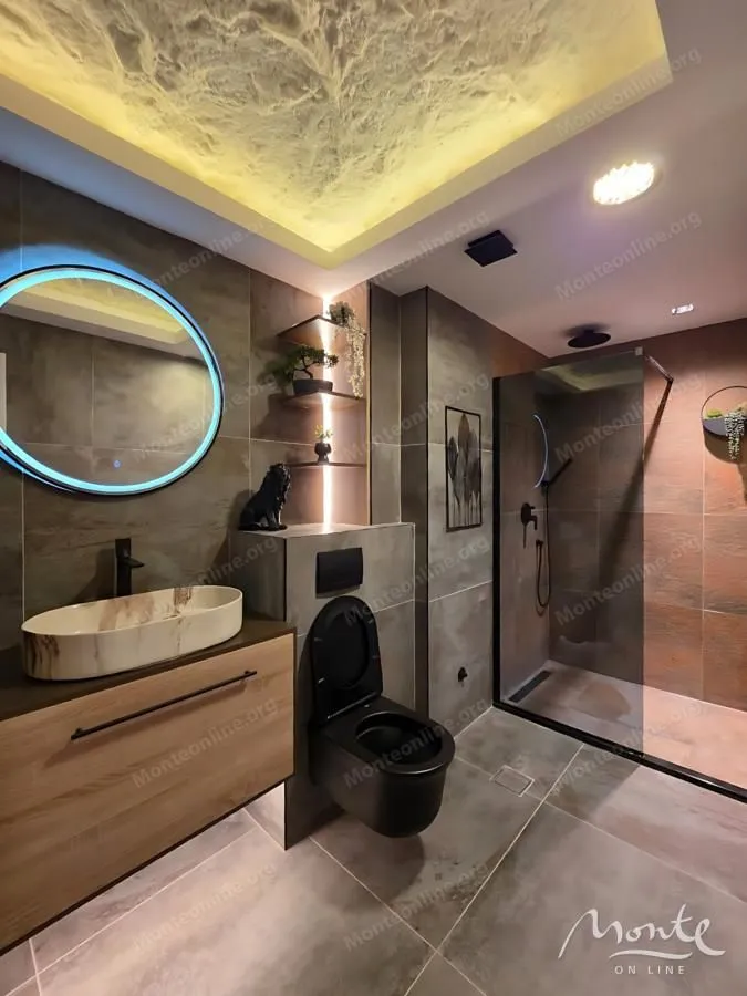 Sale, three bedroom apartment, 106m², Bečići, Budva