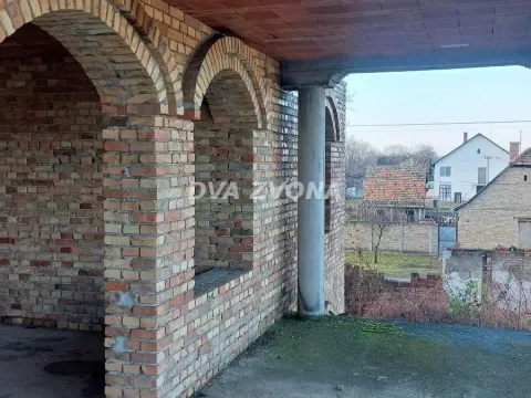 Prodaja, kuća, 240m², Bečej, Novi Sad - image 10