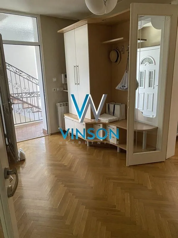 Izdavanje, četvorosoban stan, 125m², Telep, Novi Sad Sve Podlokacije
