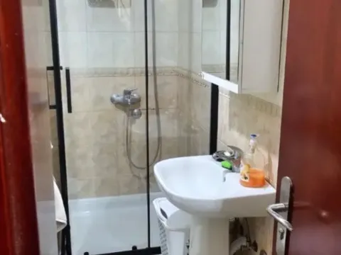 Izdavanje, dvosoban stan, 55m², City Kvart, Podgorica - image 9