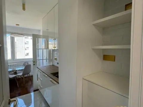 Rent, two bedroom apartment, 53m², Crveni Krst, Beograd - image 15