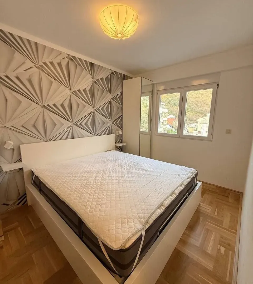 Prodaja, dvosoban stan, 63m², Centar, Budva