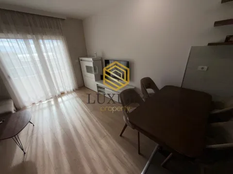 Izdavanje, dvosoban stan, 75m², City Kvart, Podgorica - image 4