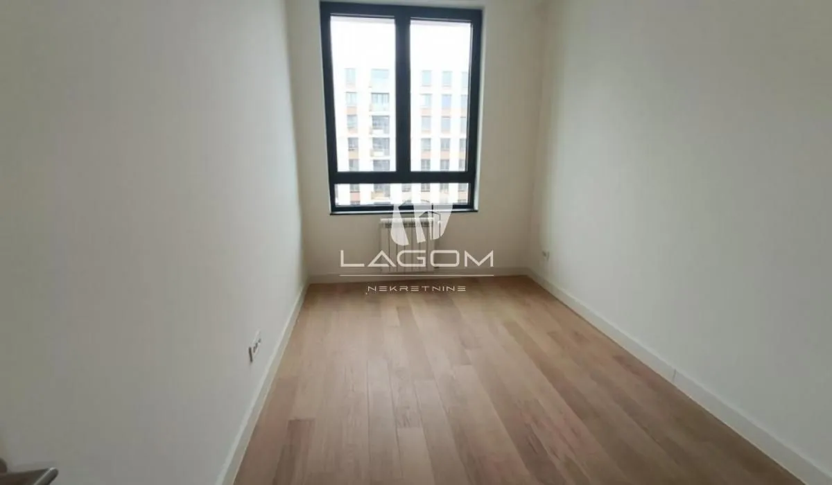 Prodaja, stan, 79m², Savski Venac, Beograd