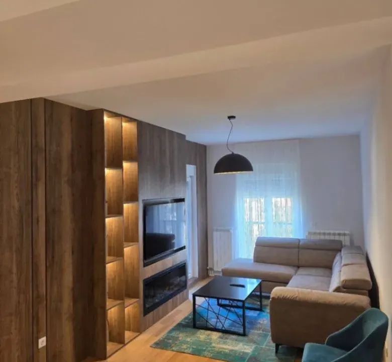 Prodaja, dvosoban stan, 58m², Kolašin, Crna Gora