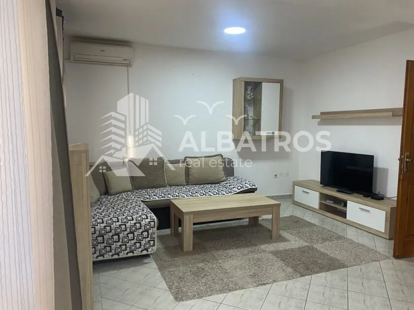 Rent, two bedroom apartment, 70m², Bjeliši, Bar