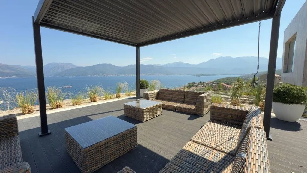 Sale, two bedroom apartment, 119m², Krašići, Tivat