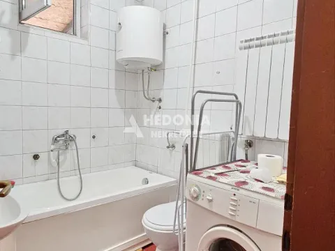 Rent, one bedroom apartment, 40m², Zemun Novi Grad, Zemun Sve Podlokacije - image 9