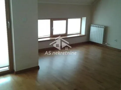 Izdavanje, četvorosoban stan, 115m², Savski Venac, Beograd - image 16