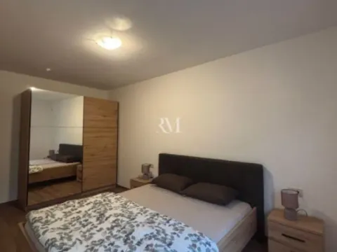 Izdavanje, kuća, 100m², Sutvara, Kotor - image 9