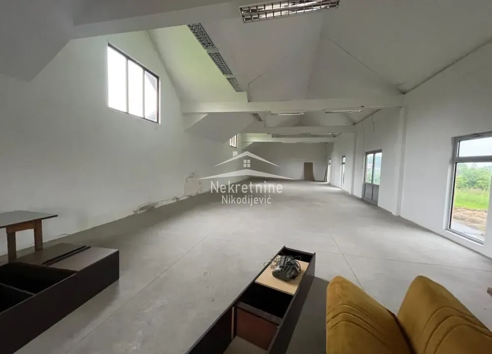 Rent, office space, 240m², Arnajevo, Barajevo