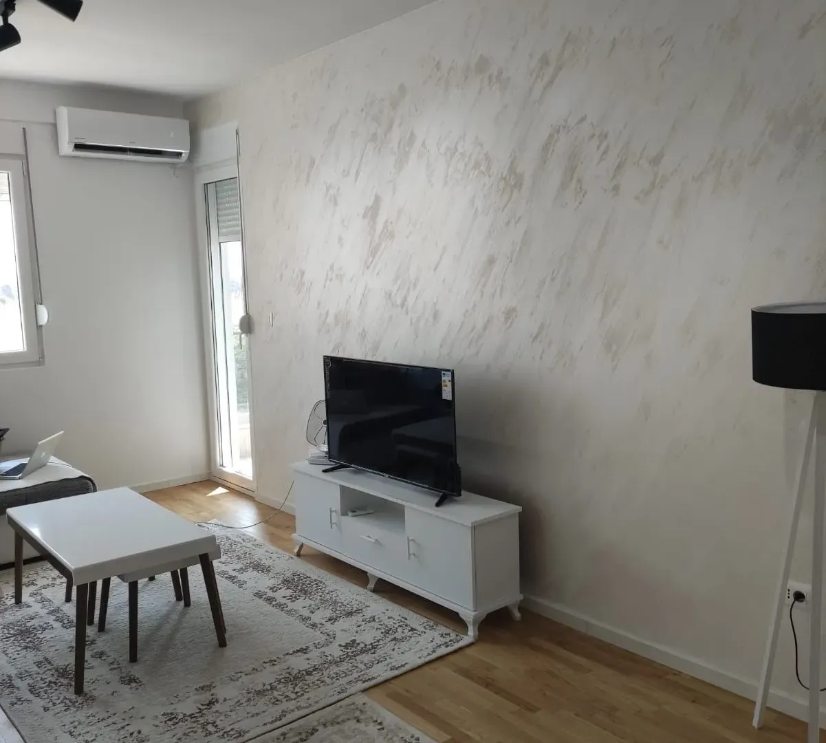 Rent, one bedroom apartment, 43m², Stari Aerodrom, Podgorica