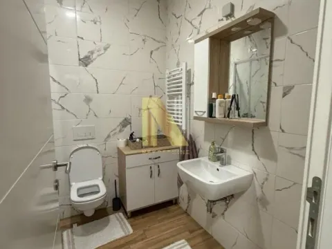 Izdavanje, dvosoban stan, 37m², Adamovićevo Naselje, Novi Sad Sve Podlokacije - image 8