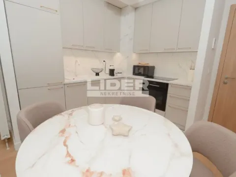 Rent, three bedroom apartment, 76m², Savski Venac, Beograd - image 8