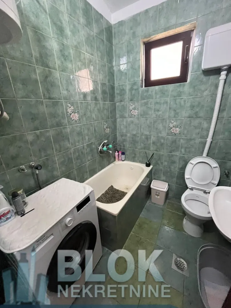Izdavanje, jednosoban stan, 60m², Blok 9, Podgorica