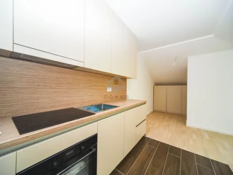 Prodaja, stan, 44m², Tološi, Podgorica - image 3