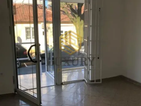 Rent, office space, 25m², Centar, Podgorica - image 2