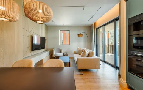 Rent, two bedroom apartment, 112m², Porto Montenegro, Tivat - image 15
