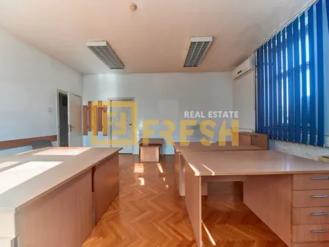 Rent, office space, 345m², Centar, Podgorica - image 7