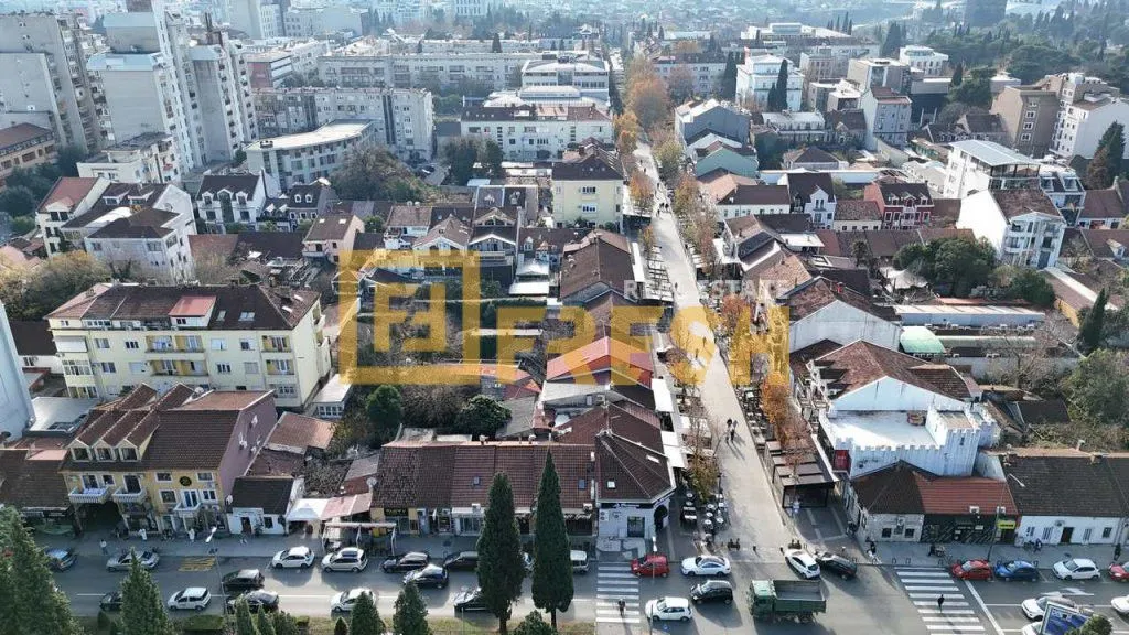 Prodaja, plac, 200m², Centar, Podgorica