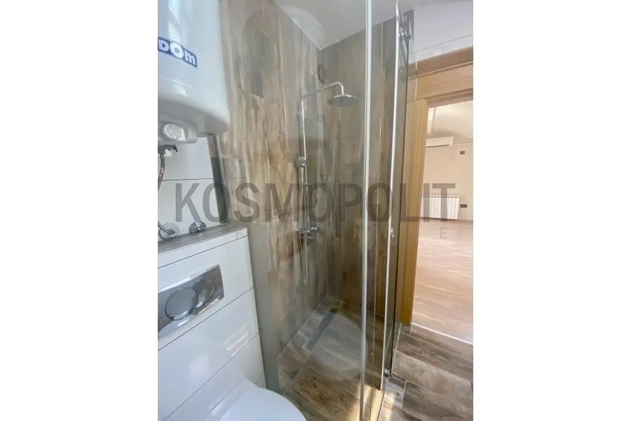 Prodaja, četvorosoban stan, 145m², Centar, Pančevo