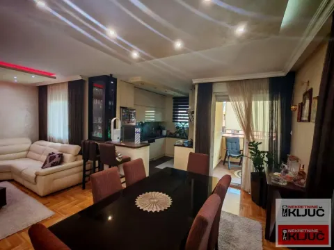 Prodaja, trosoban stan, 72m², Telep, Novi Sad Sve Podlokacije