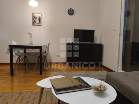 Rent, studio apartment, 32m², City Kvart, Podgorica - image 8