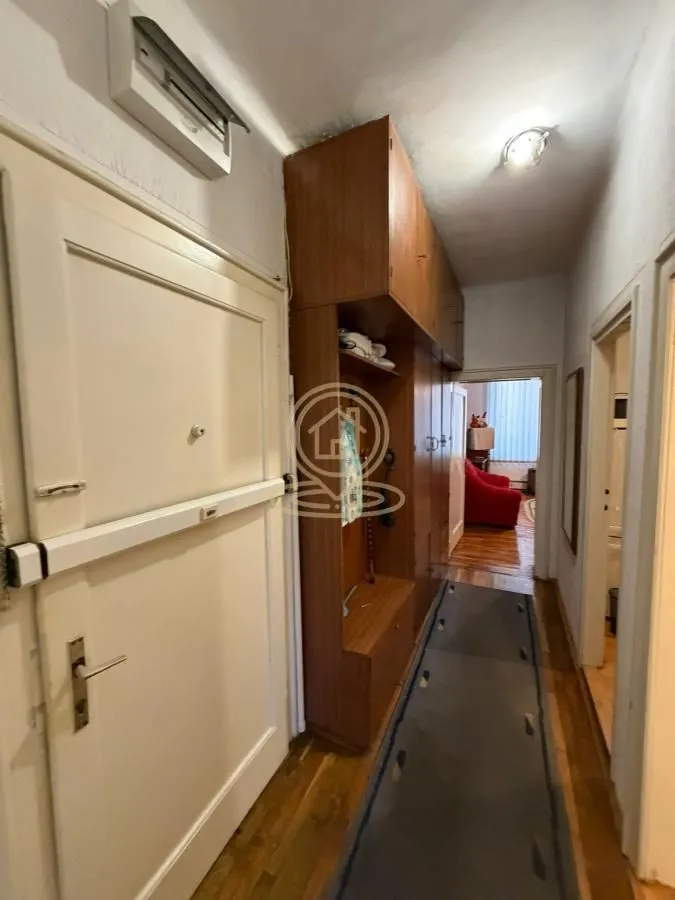 Rent, two bedroom apartment, 50m², Stari Grad, Beograd