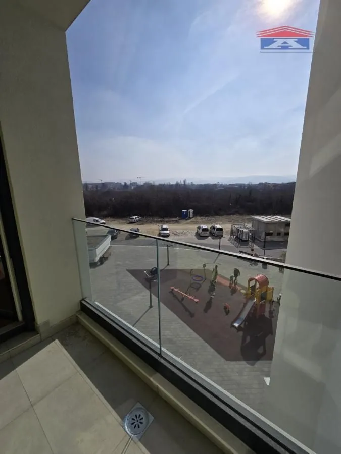 Izdavanje, trosoban stan, 73m², Novo naselje, Novi Sad