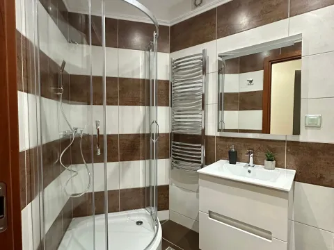 Rent, one bedroom apartment, 53m², Centar, Podgorica - image 6