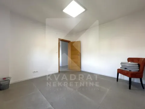 Rent, office space, 120m², Centar, Podgorica - image 5