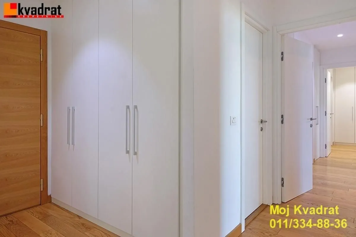 Sale, four bedroom apartment, 117m², Savski Venac, Beograd