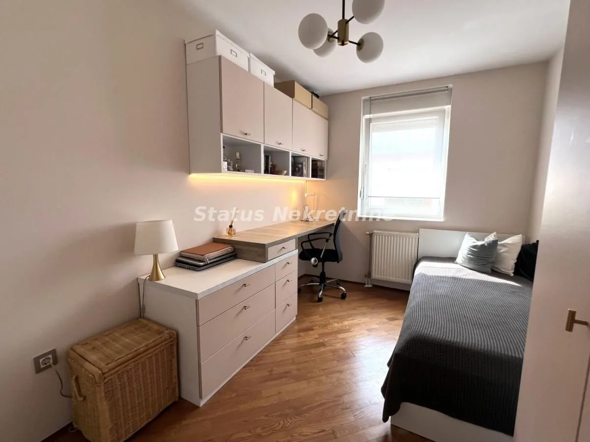 Sale, four bedroom apartment, 102m², Cara Dušana, Novi Sad Sve Podlokacije