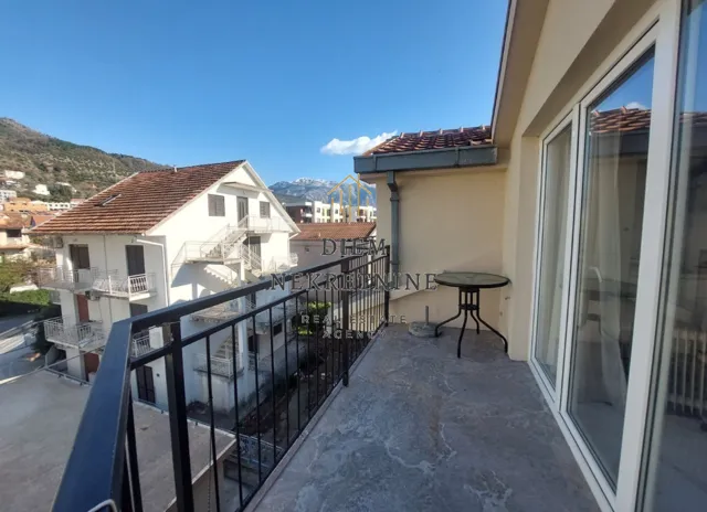 Rent, one bedroom apartment, 45m², Kalimanj, Tivat