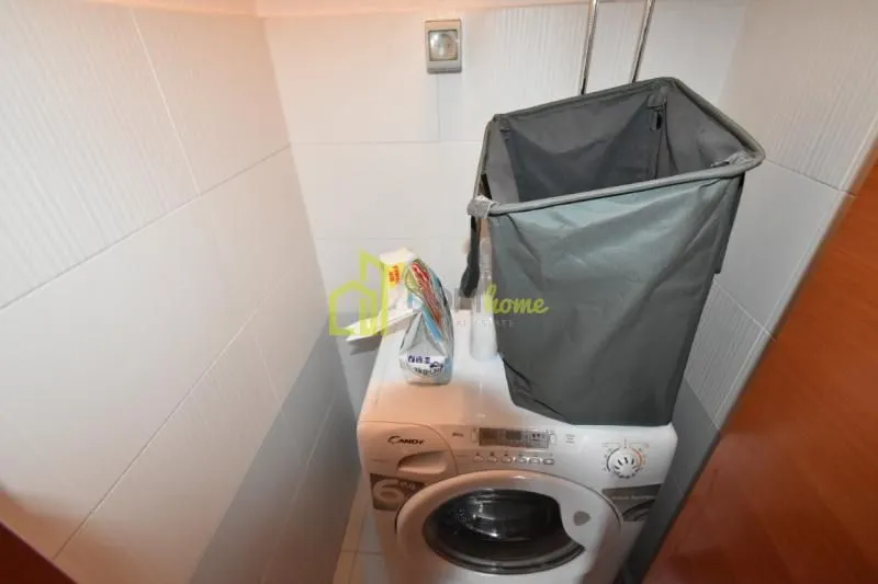 Izdavanje, trosoban stan, 117m², Preko Morače, Podgorica