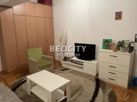 Prodaja, jednosoban stan, 40m², Centar, Novi Sad - image 4