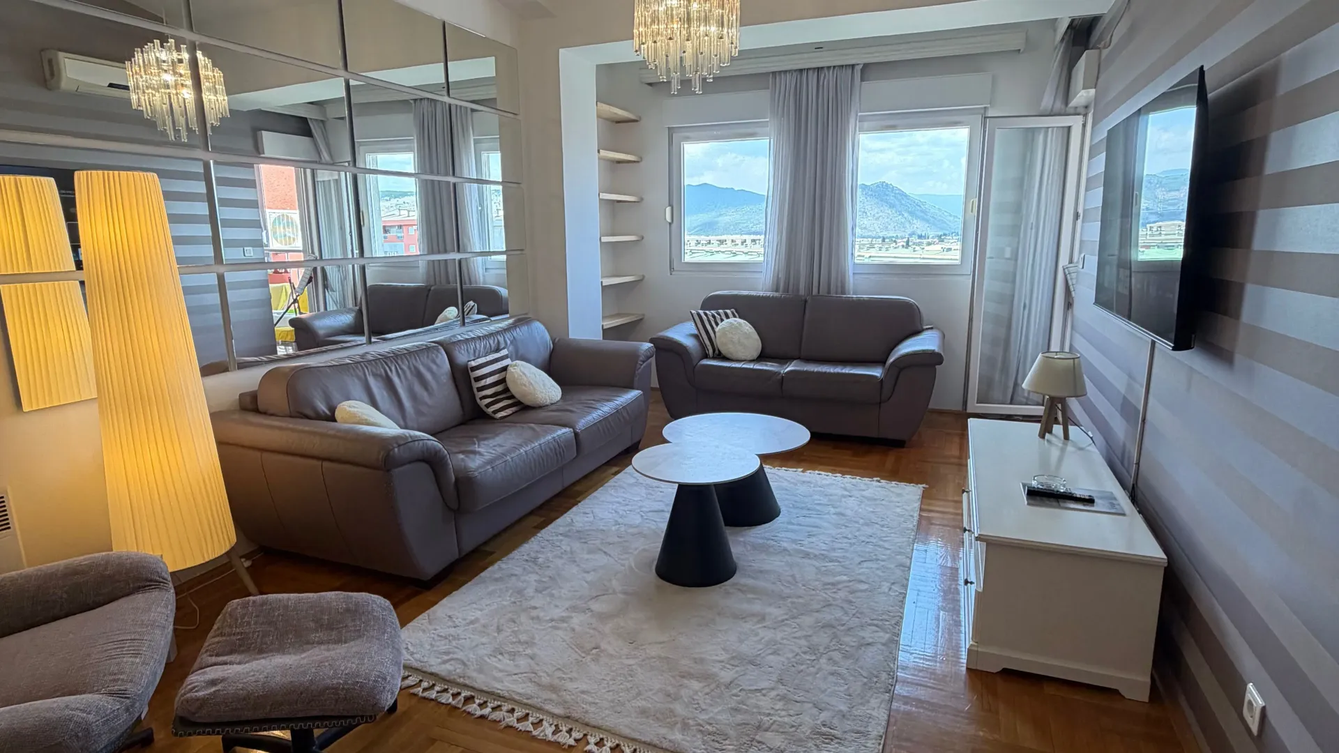 Izdavanje, jednosoban stan, 52m², City Kvart, Podgorica
