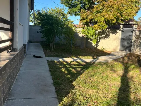 Rent, house, 89m², Pančevo, Srbija - image 17