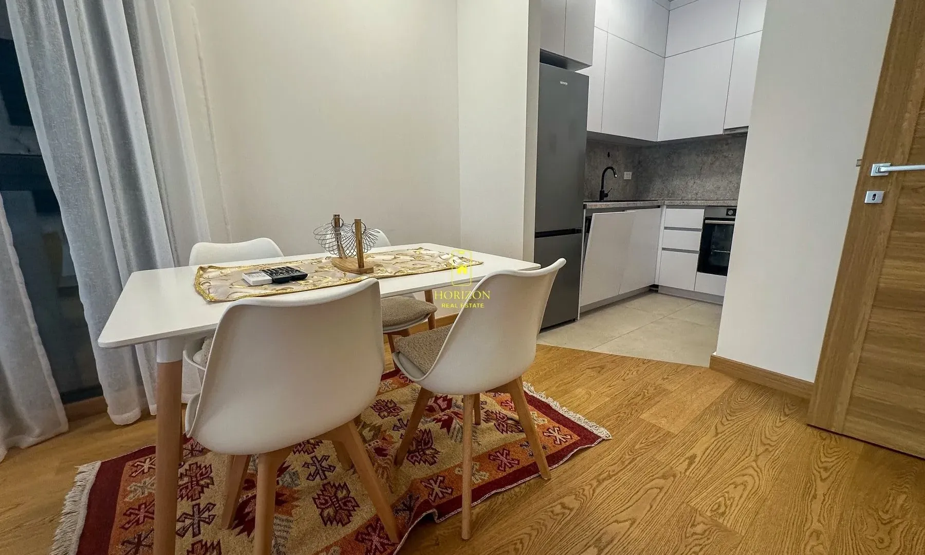 Izdavanje, jednosoban stan, 45m², City Kvart, Podgorica