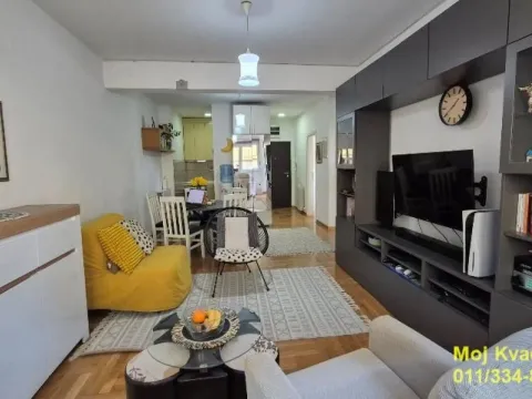 Prodaja, dvosoban stan, 55m², Kluz, Zvezdara Sve Podlokacije - image 2