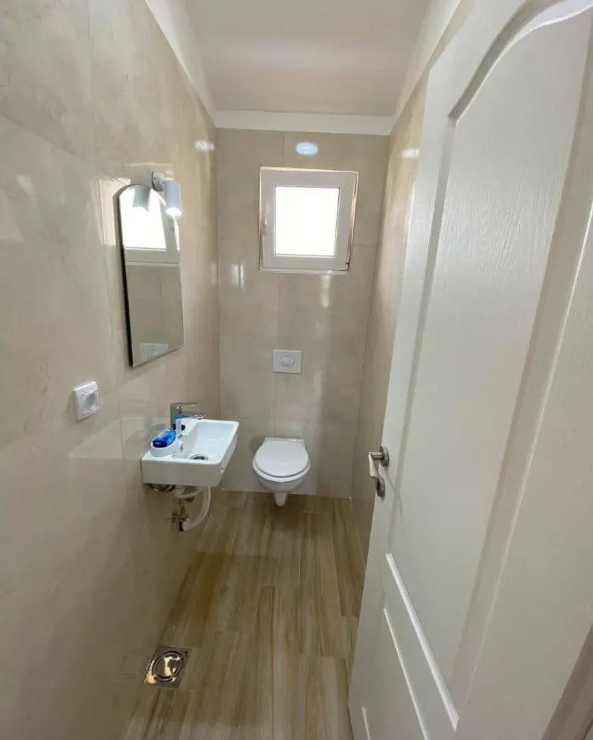 Rent, three bedroom apartment, 110m², Gradiošnica, Tivat