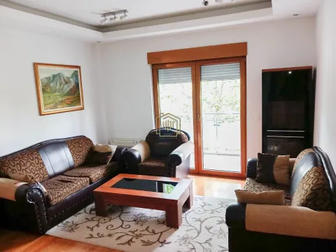 Rent, three bedroom apartment, 103m², Stari Aerodrom, Podgorica