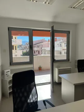 Rent, office space, 53m², Budva, Crna Gora - image 11