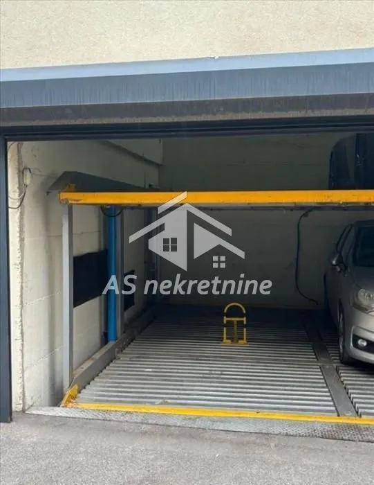 Rent, apartment, 55m², Južni Bulevar, Vračar Sve Podlokacije