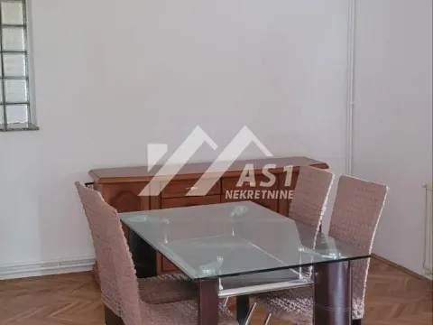 Izdavanje, kuća, 450m², Telep, Novi Sad Sve Podlokacije - image 3