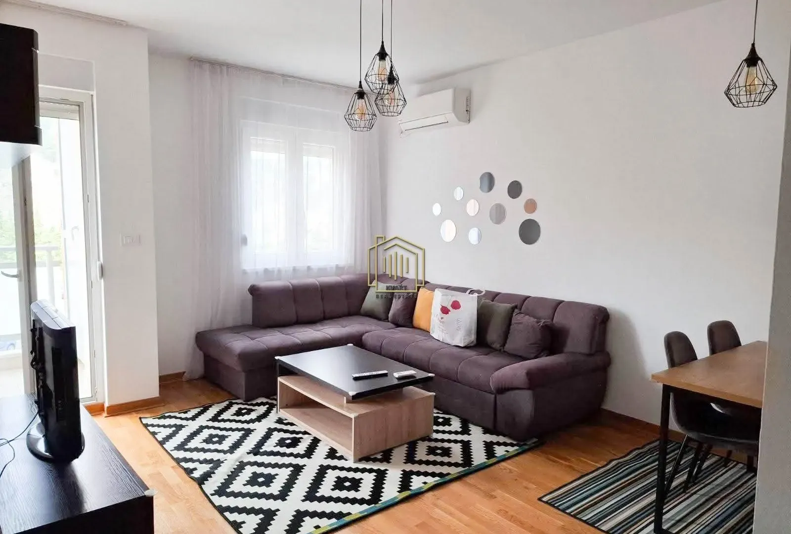 Rent, one bedroom apartment, 45m², City Kej, Podgorica