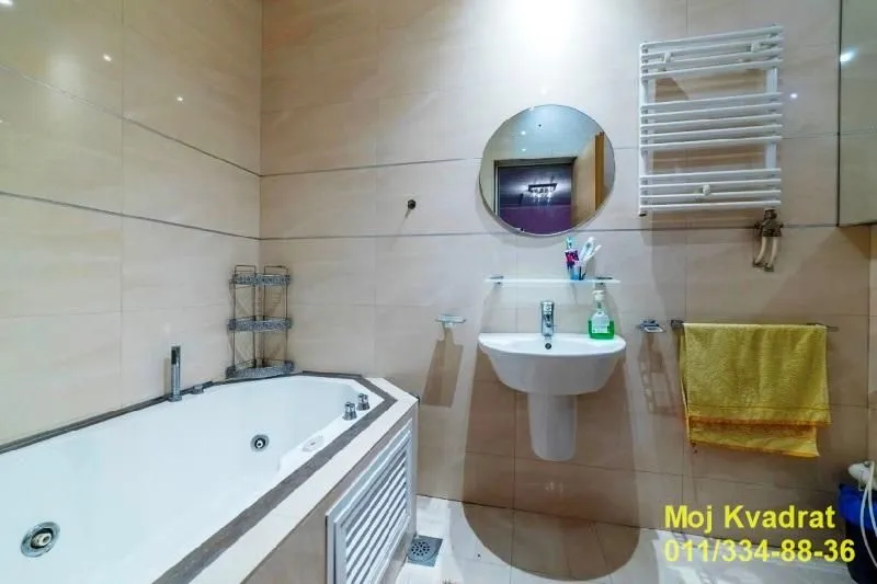 Rent, four bedroom apartment, 131m², Vukov Spomenik, Zvezdara Sve Podlokacije