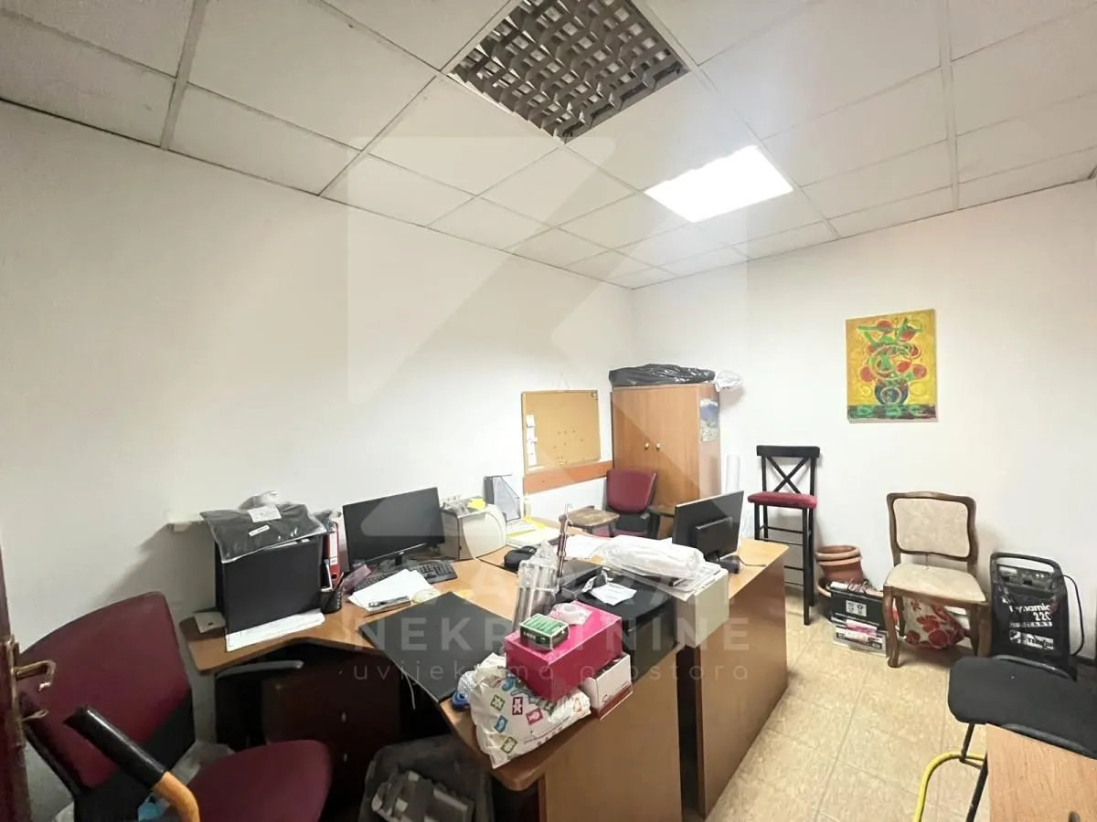Rent, office space, 45m², Stara Varoš, Podgorica