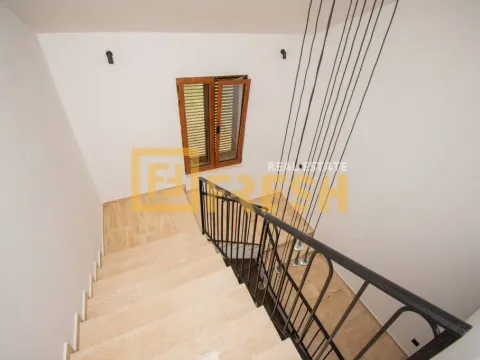 Izdavanje, kuća, 700m², Zeta, Podgorica - image 17