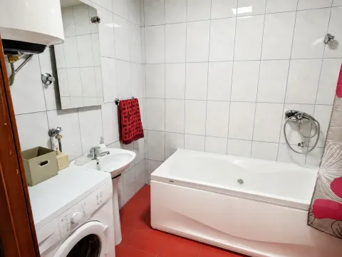 Rent, one bedroom apartment, 15m², Centar, Podgorica - image 5